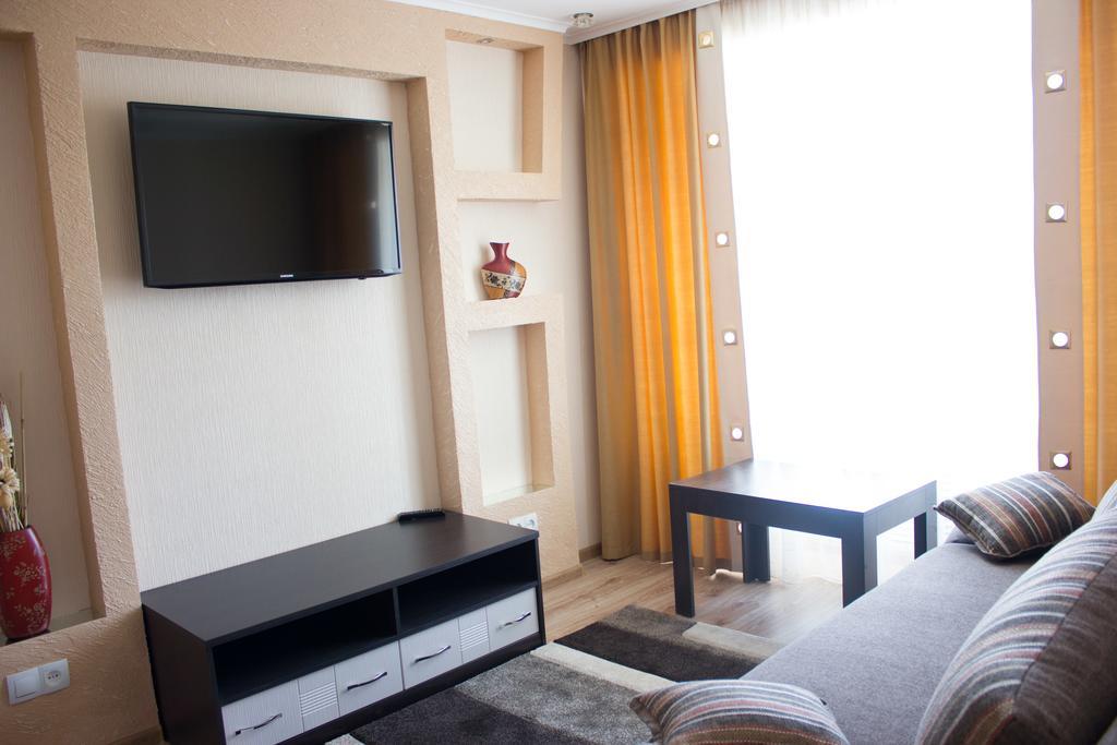 Sary Arka Hotel Pavlodar Exterior photo