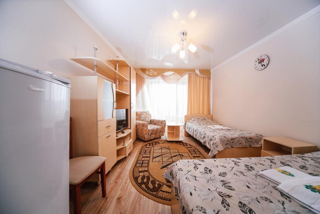 Sary Arka Hotel Pavlodar Exterior photo