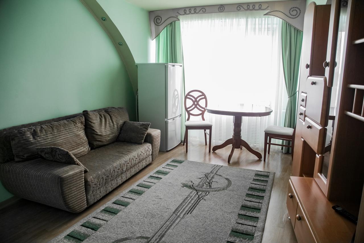 Sary Arka Hotel Pavlodar Exterior photo
